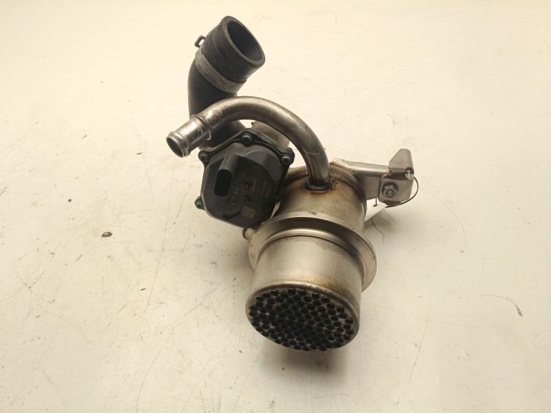 Recambio de enfriador egr para volkswagen touran (5t1) 2.0 tdi referencia OEM IAM 144771 4l131512bg 04l131501m  