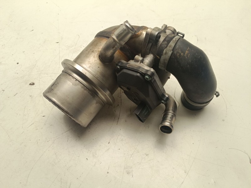 Recambio de enfriador egr para volkswagen touran (5t1) 2.0 tdi referencia OEM IAM 144771 4l131512bg 04l131501m  