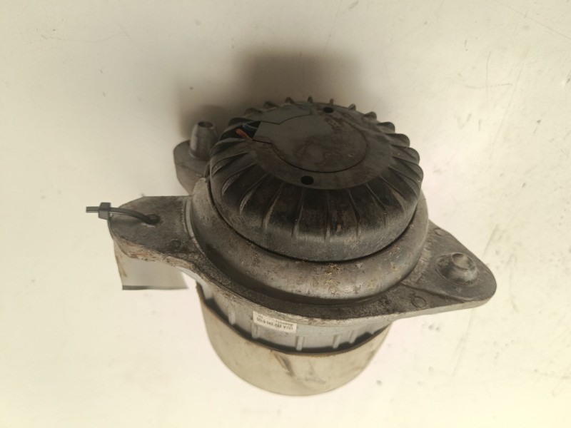 Recambio de soporte motor derecho inferior para mercedes-benz clase s (w222) lim. s 350 bluetec l (222.132) referencia OEM IAM A