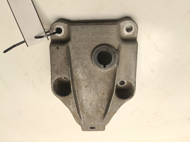 Recambio de soporte motor izquierdo superior para bmw serie 5 gran turismo (f07) referencia OEM IAM 6777623-05  