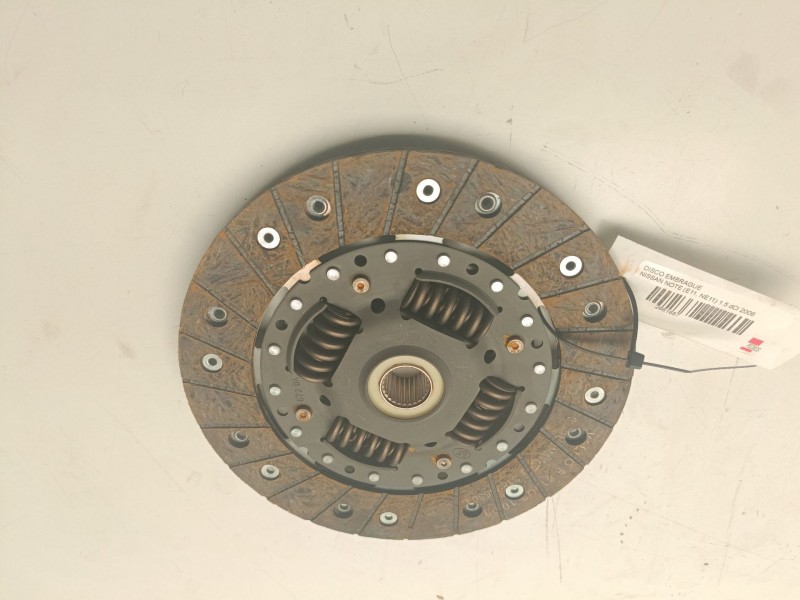 Recambio de disco embrague para nissan note (e11, ne11) 1.5 dci referencia OEM IAM 8200335084  