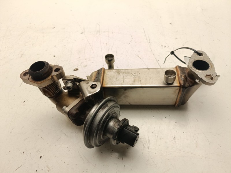 Recambio de enfriador de gases para bmw 1 (e81) 118 i referencia OEM IAM 7801942  