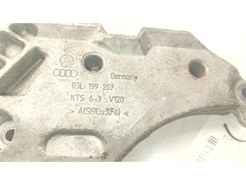 Recambio de soporte motor derecho inferior para volkswagen passat b6 variant (3c5) 1.9 tdi referencia OEM IAM 03L199207  