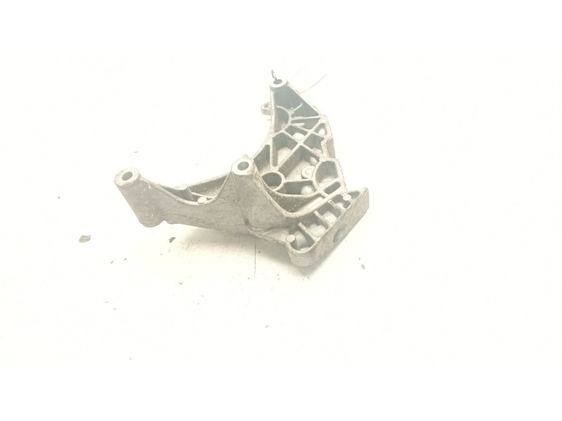 Recambio de soporte motor derecho inferior para volkswagen passat b6 variant (3c5) 1.9 tdi referencia OEM IAM 03L199207  