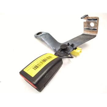 Recambio de enganche cinturon trasero derecho para volvo xc60 ii (246) b4 mild-hybrid awd referencia OEM IAM 32205740  