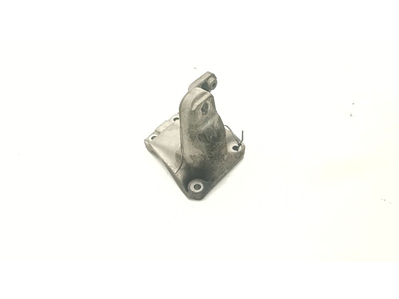 Recambio de soporte motor derecho superior para bmw 3 (f30, f80) 318 d referencia OEM IAM 22116788612-02  