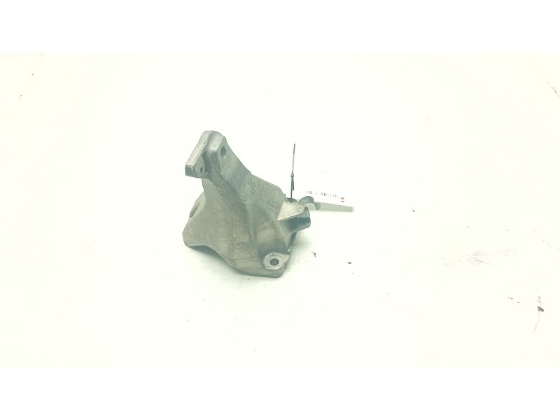 Recambio de soporte motor derecho superior para bmw 3 (e90) 320 d referencia OEM IAM 22116781916-01  