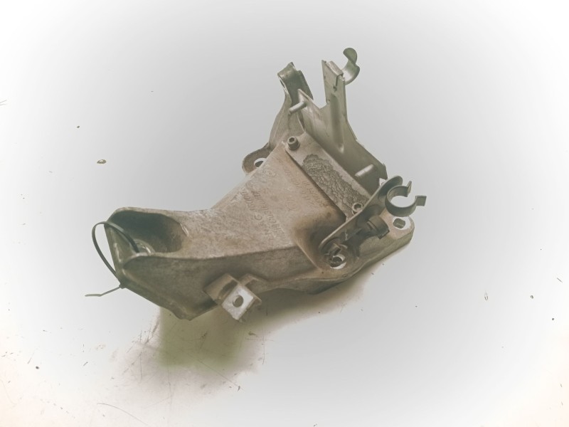 Recambio de soporte motor derecho superior para bmw 1 (e81) 120 d referencia OEM IAM 22116760309  