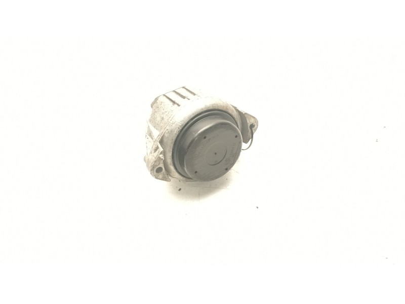 Recambio de soporte motor derecho inferior para bmw 1 descapotable (e88) 120 d referencia OEM IAM 6768800-03  