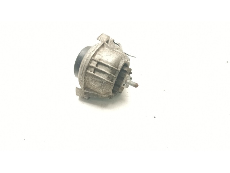 Recambio de soporte motor derecho inferior para bmw 1 descapotable (e88) 120 d referencia OEM IAM 6768800-03  