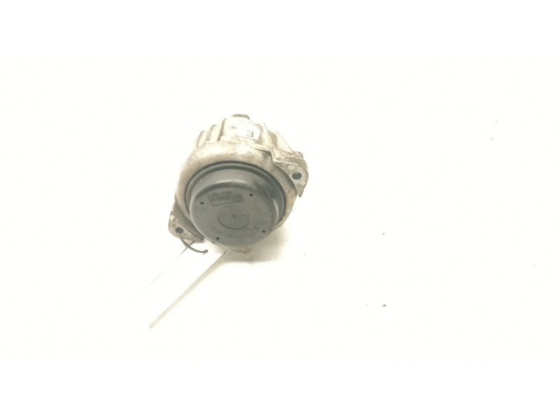 Recambio de soporte motor izquierdo inferior para bmw 1 descapotable (e88) 120 d referencia OEM IAM 6768799-03  
