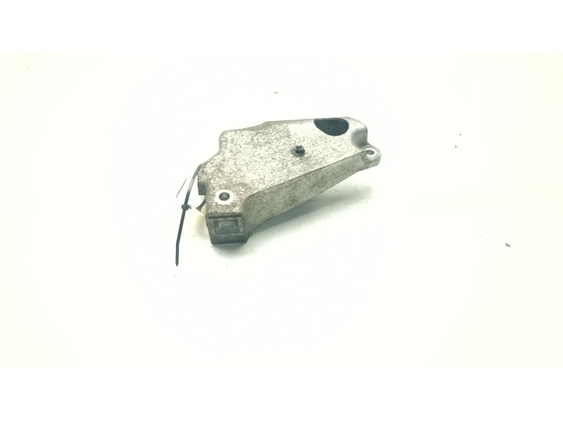 Recambio de soporte motor izquierdo superior para bmw 5 (f10) 520 d referencia OEM IAM 22116781241  