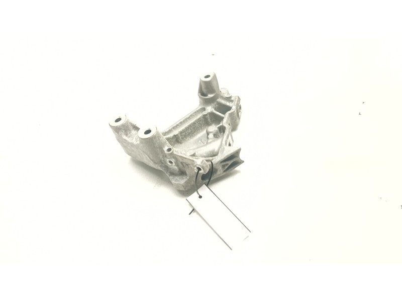 Recambio de soporte motor derecho inferior para volkswagen tiguan allspace (bw2, bj2) 2.0 tdi referencia OEM IAM 05L199207  