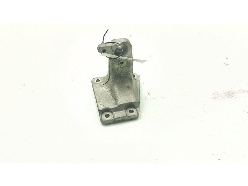 Recambio de soporte motor derecho superior para bmw 3 (f30, f80) 318 d xdrive referencia OEM IAM 22116788612-02  
