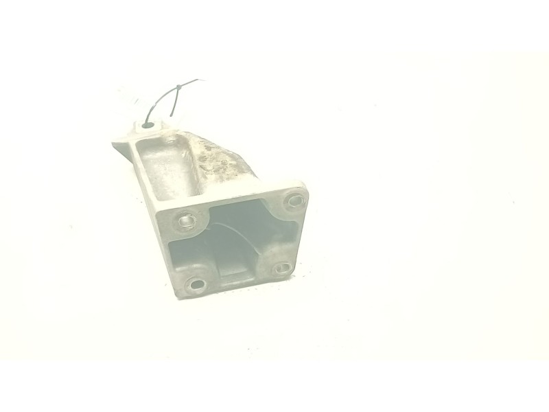 Recambio de soporte motor trasero para bmw 1 (e87) 118 d referencia OEM IAM 22116760310  