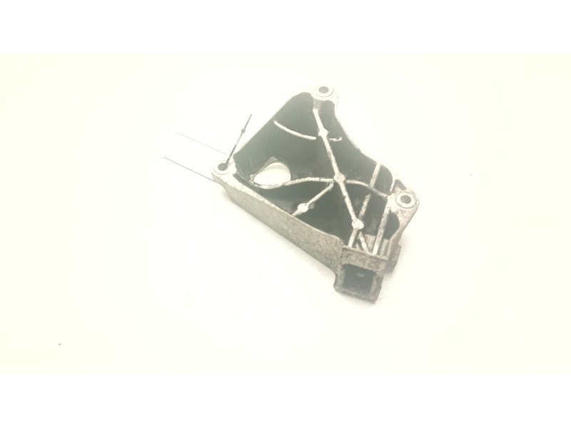 Recambio de soporte motor izquierdo superior para bmw 5 (f10) 518 d referencia OEM IAM 22116781241  