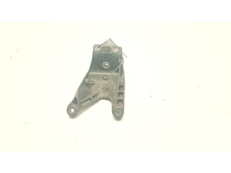 Recambio de soporte motor trasero para audi a5 sportback (8ta) 2.0 tdi referencia OEM IAM 4G0199308AA  