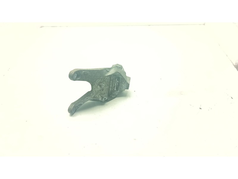Recambio de soporte motor trasero para audi a5 sportback (8ta) 2.0 tdi referencia OEM IAM 4G0199308AA  
