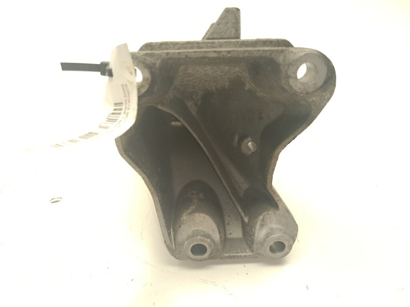 Recambio de soporte motor derecho superior para bmw serie 1 berlina (e81/e87) referencia OEM IAM 2211678191601  