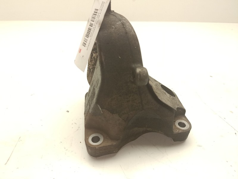 Recambio de soporte motor derecho superior para bmw x1 (e84) xdrive 20 d referencia OEM IAM 2211345166801  