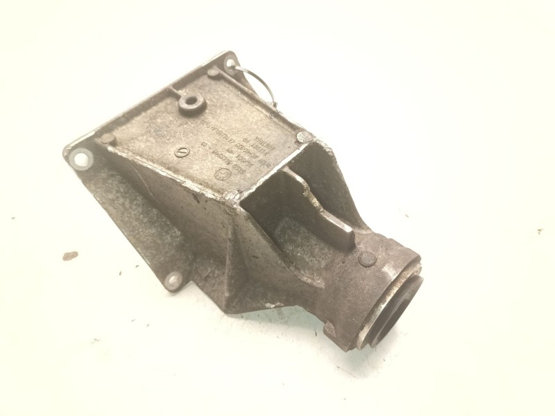 Recambio de soporte del diferencial para bmw x3 (e83) 2.0 d referencia OEM IAM 31503448546  