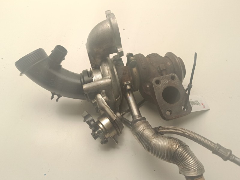 Recambio de turbocompresor para peugeot 206+ básico referencia OEM IAM 9673283680  