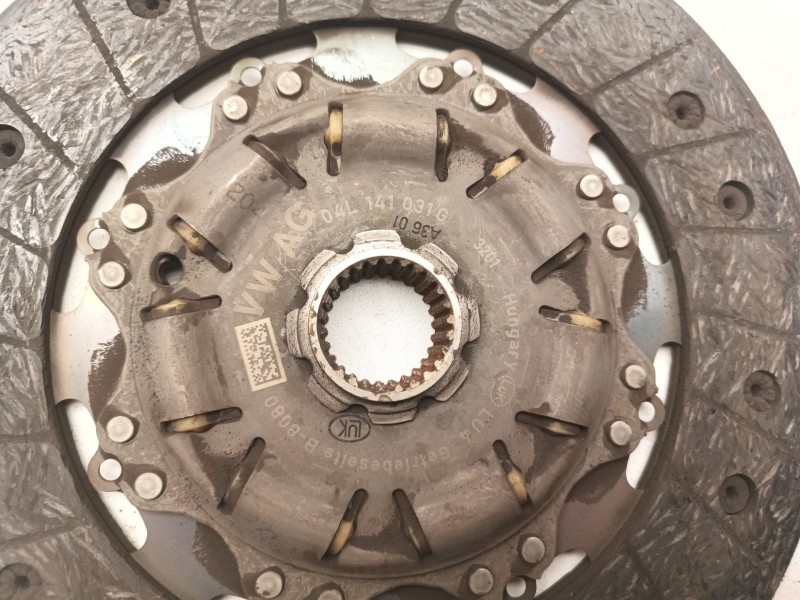 Recambio de disco embrague para volkswagen t6.1 transporter furgón (sh) referencia OEM IAM 04L141031G  
