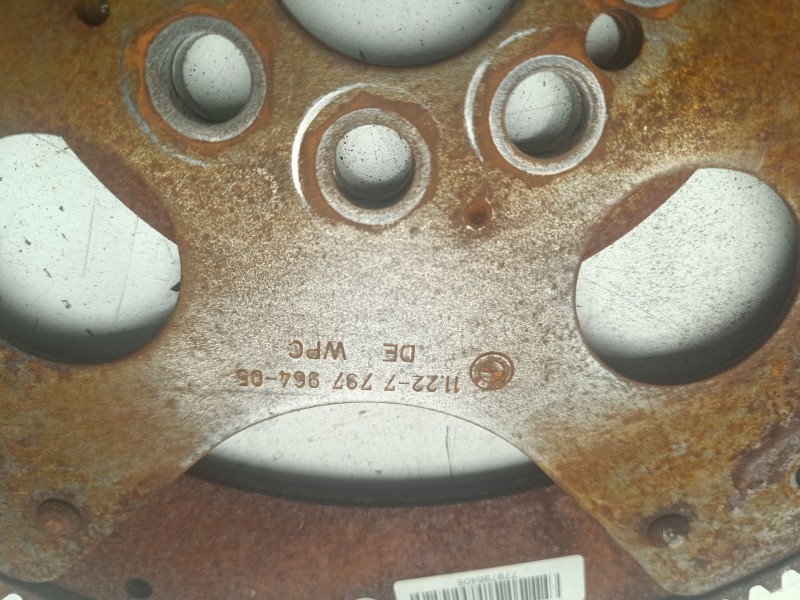 Recambio de volante motor para bmw 3 descapotable (e93) 320 i referencia OEM IAM 11227797964  