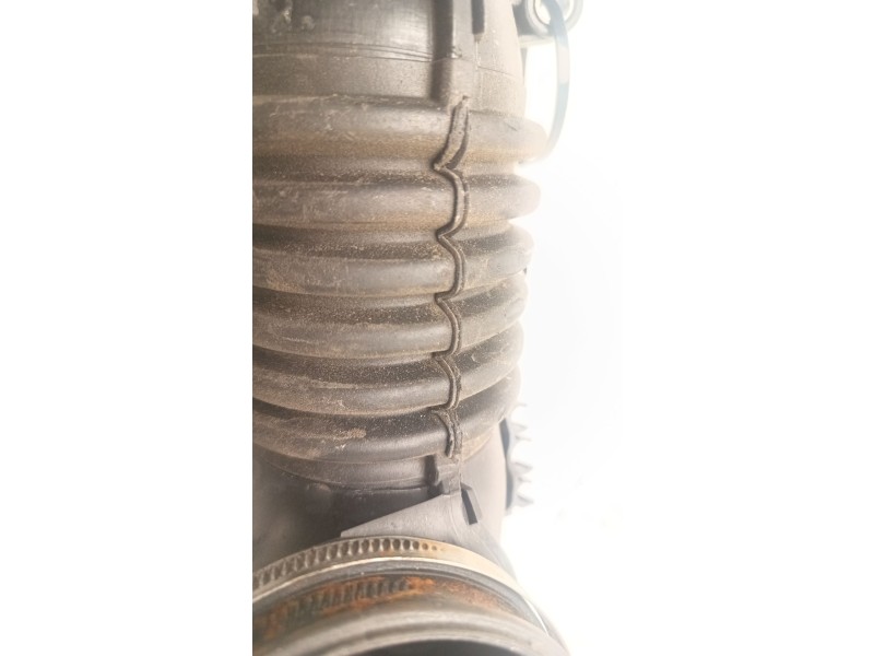 Recambio de tubo presion turbocompresor para bmw 1 descapotable (e88) 120 d referencia OEM IAM 13717804846  