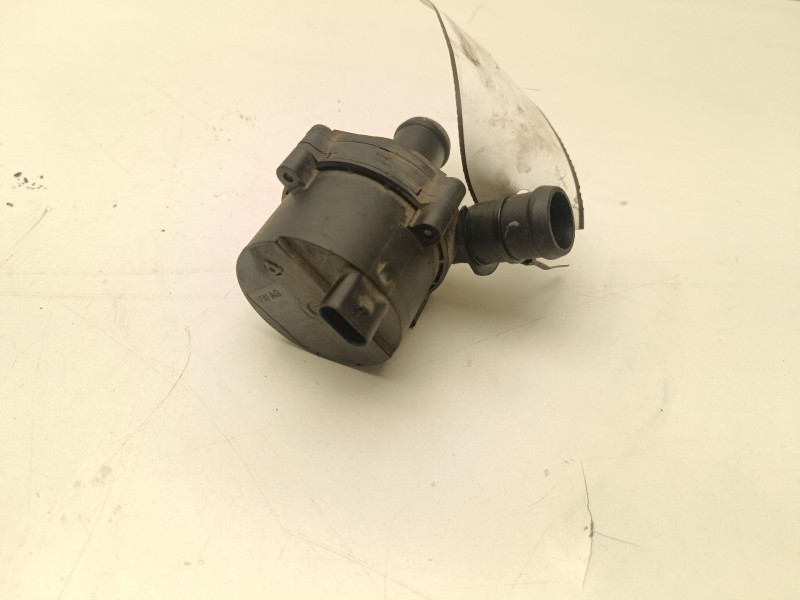 Recambio de bomba agua electrica para audi a1 (8xk) 1.4 16v tfsi referencia OEM IAM 5Q0965567  