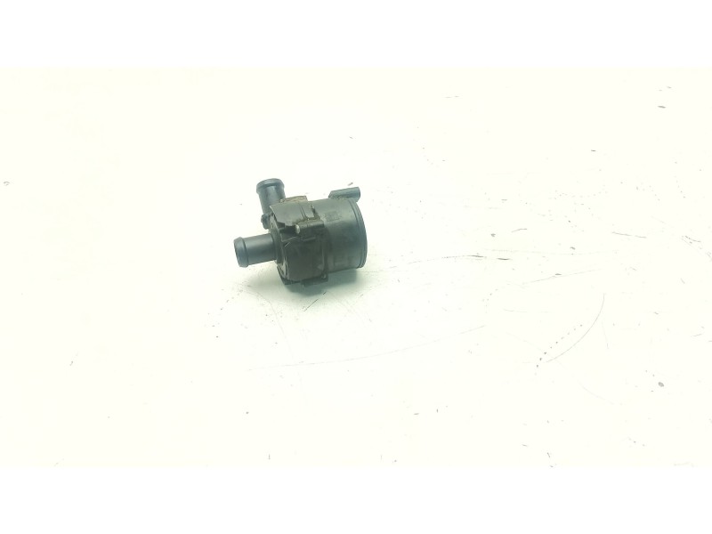 Recambio de bomba agua electrica para volkswagen tiguan (ad1, ax1) 2.0 tdi referencia OEM IAM 5G0965567  
