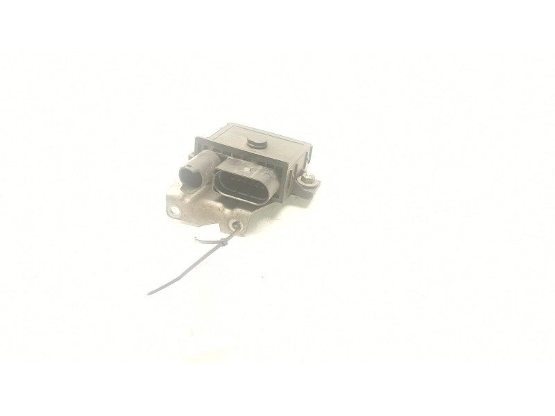 Recambio de modulo electronico para bmw 1 coupé (e82) 120 d referencia OEM IAM 779800003  