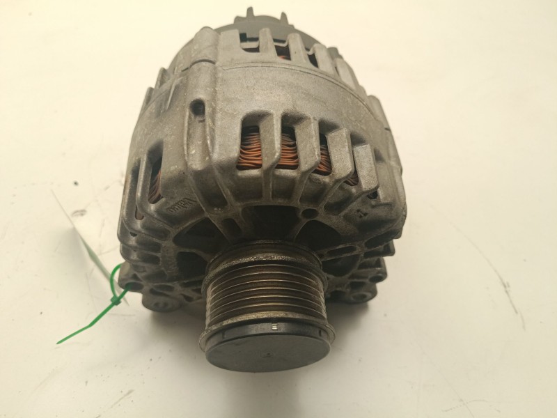 Recambio de alternador para volkswagen caddy ka/kb (2c) combi bluemotion referencia OEM IAM 03L903023FX01  