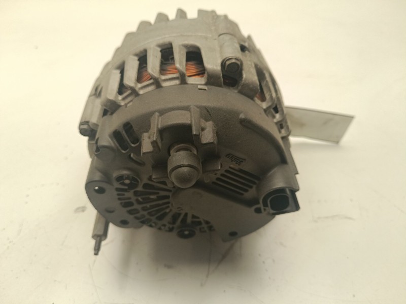 Recambio de alternador para volkswagen caddy ka/kb (2c) combi bluemotion referencia OEM IAM 03L903023FX01  