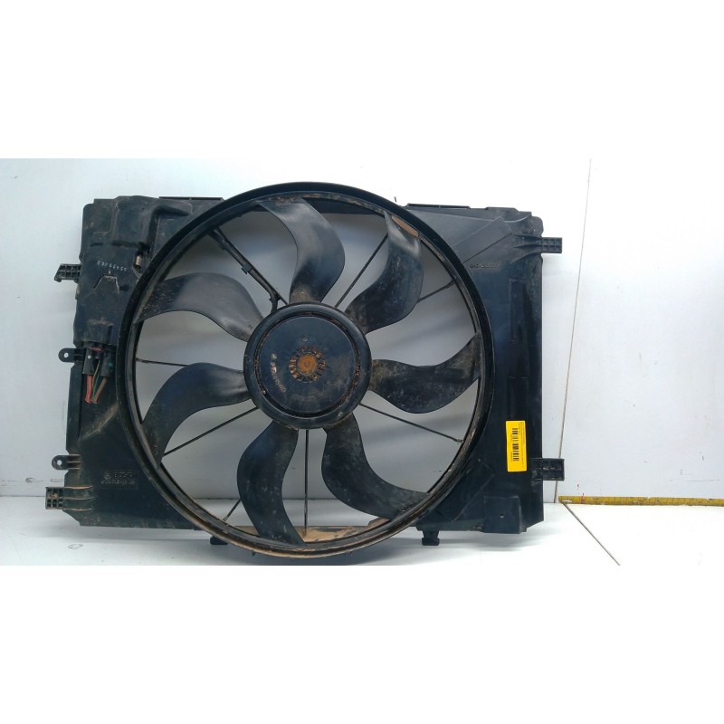 Recambio de electroventilador para mercedes-benz clase a (w176) a 200 cdi / d (176.008) referencia OEM IAM 0130308425  