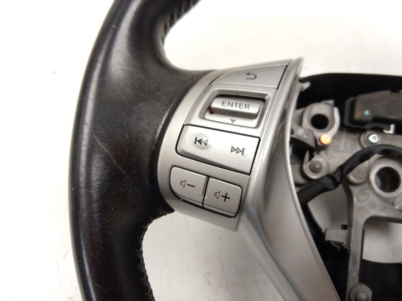 Recambio de volante para nissan pulsar hatchback (c13) 1.2 dig-t referencia OEM IAM   