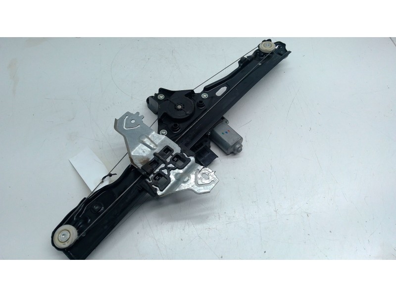 Recambio de elevalunas delantero izquierdo para nissan pulsar hatchback (c13) 1.2 dig-t referencia OEM IAM C25512101  