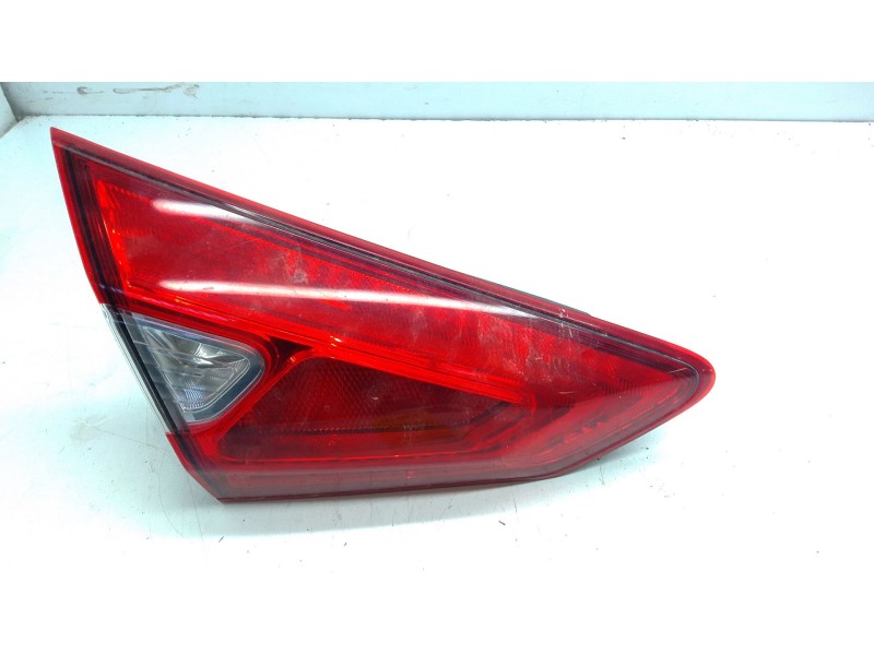 Recambio de piloto trasero izquierdo porton para nissan pulsar hatchback (c13) 1.2 dig-t referencia OEM IAM   
