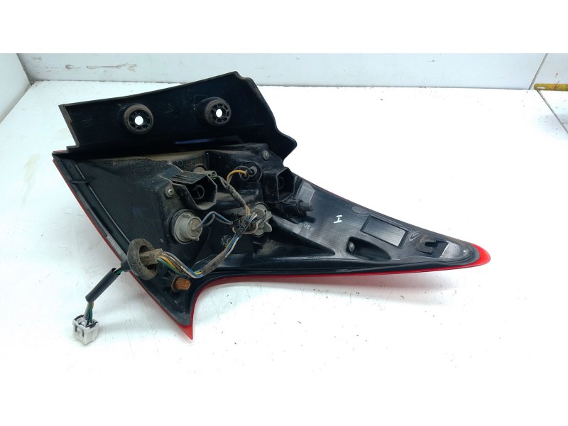 Recambio de piloto trasero izquierdo para nissan pulsar hatchback (c13) 1.2 dig-t referencia OEM IAM   