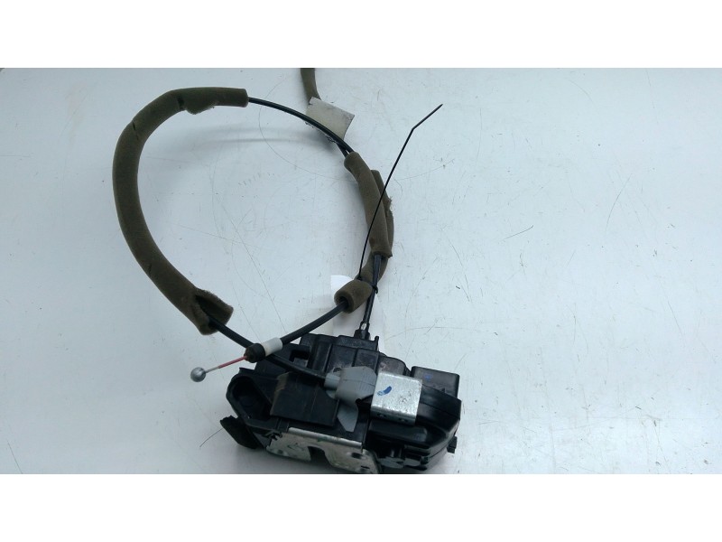Recambio de cerradura puerta trasera derecha para nissan pulsar hatchback (c13) 1.2 dig-t referencia OEM IAM   