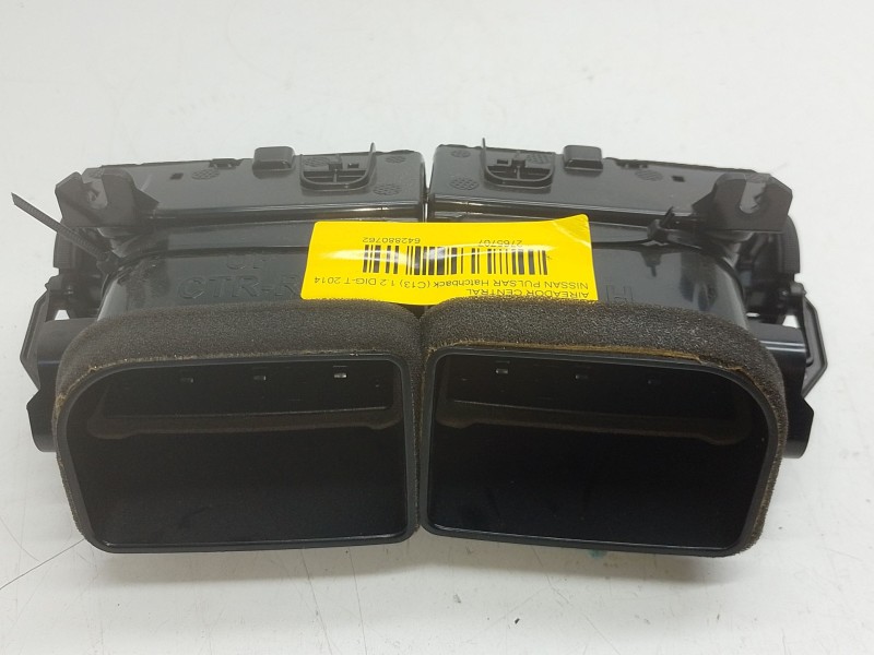 Recambio de aireador central para nissan pulsar hatchback (c13) 1.2 dig-t referencia OEM IAM 682603ZL2A  