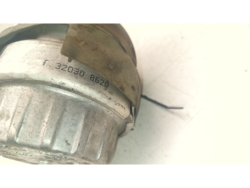 Recambio de soporte motor izquierdo inferior para audi a6 c6 (4f2) 3.0 tdi quattro referencia OEM IAM 320308620  
