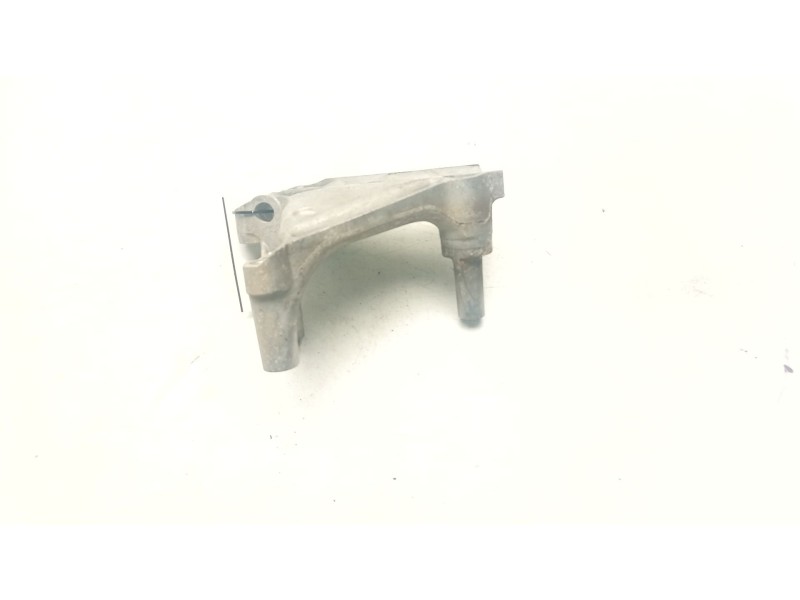 Recambio de soporte motor derecho inferior para audi q3 (8ub, 8ug) 2.0 tfsi quattro referencia OEM IAM 04L199207  