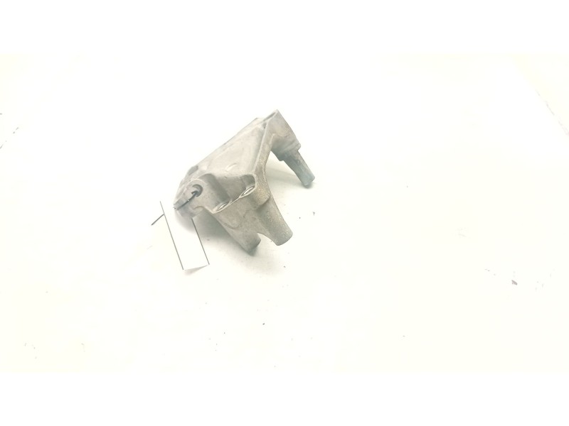 Recambio de soporte motor derecho inferior para audi q3 (8ub, 8ug) 2.0 tfsi quattro referencia OEM IAM 04L199207  