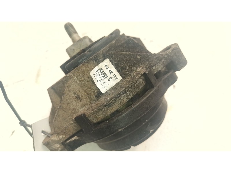 Recambio de soporte motor derecho inferior para bmw 1 (f21) 120 d referencia OEM IAM 678657-03  