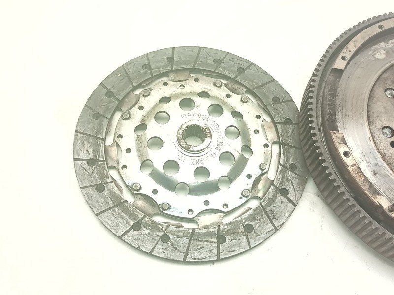 Recambio de kit embrague para volkswagen jetta iii (1k2) 1.9 tdi referencia OEM IAM 704562  