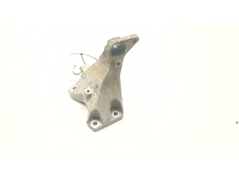 Recambio de soporte motor derecho superior para bmw 1 (e81) 120 d referencia OEM IAM 22116781916-01  