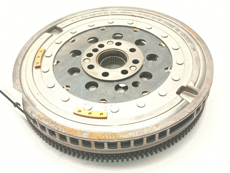 Recambio de volante motor para mercedes-benz clase a (w177) a 200 d (177.012) referencia OEM IAM A6540300405  