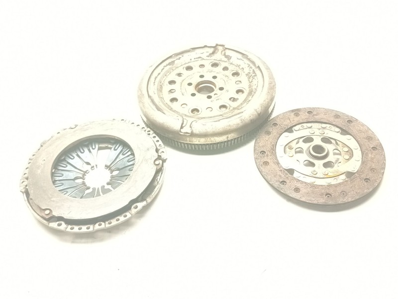 Recambio de kit embrague para audi a3 (8p1) 1.9 tdi referencia OEM IAM 03G105266BM  
