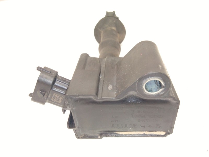 Recambio de bobina encendido para peugeot referencia OEM IAM 9808653680  
